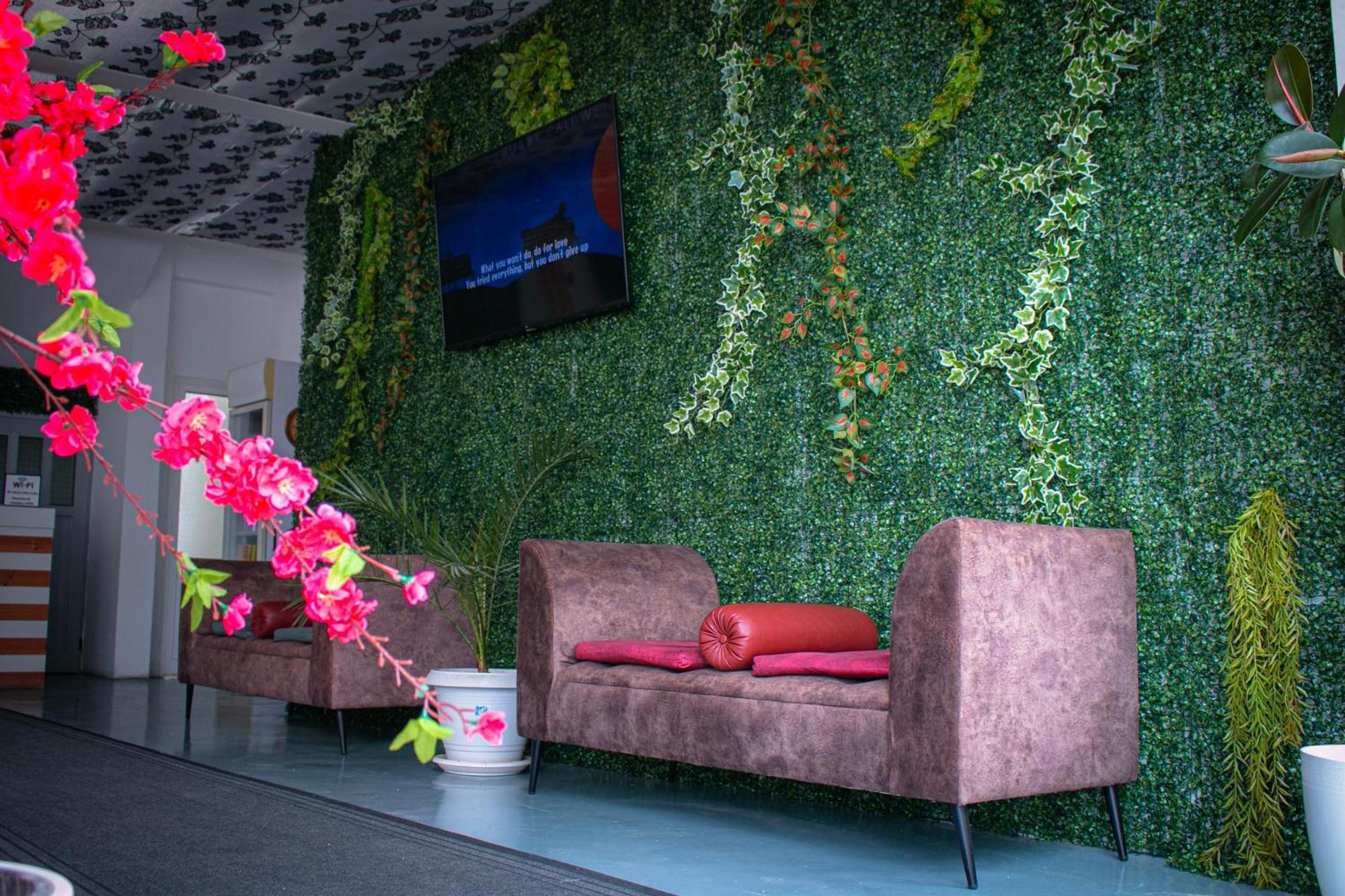 Hotel Fron Sarandë 외부 사진